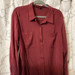 Universal Standard Wren in gorgeous wine color. Size S (14-16)